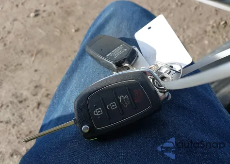 2015 Hyundai Sonata Se из США, поврежденный, VIN 5NPE24AF5FH217386